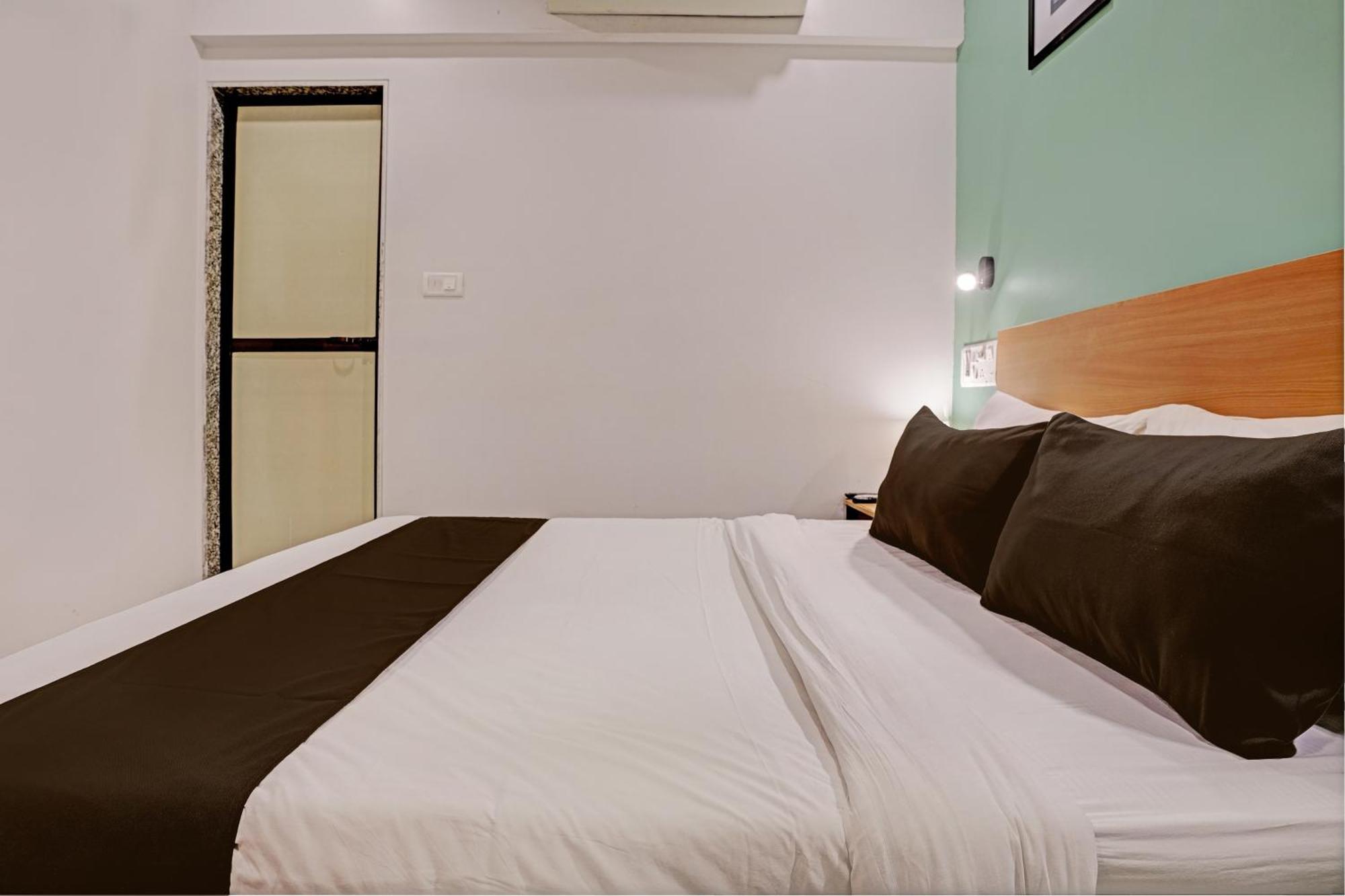 ซิลเวอร์คีย์ เอ็กเซกคิวทีฟ สเตย์ 40270 มหาปี Hotel นาวีมุมไบ ภายนอก รูปภาพ