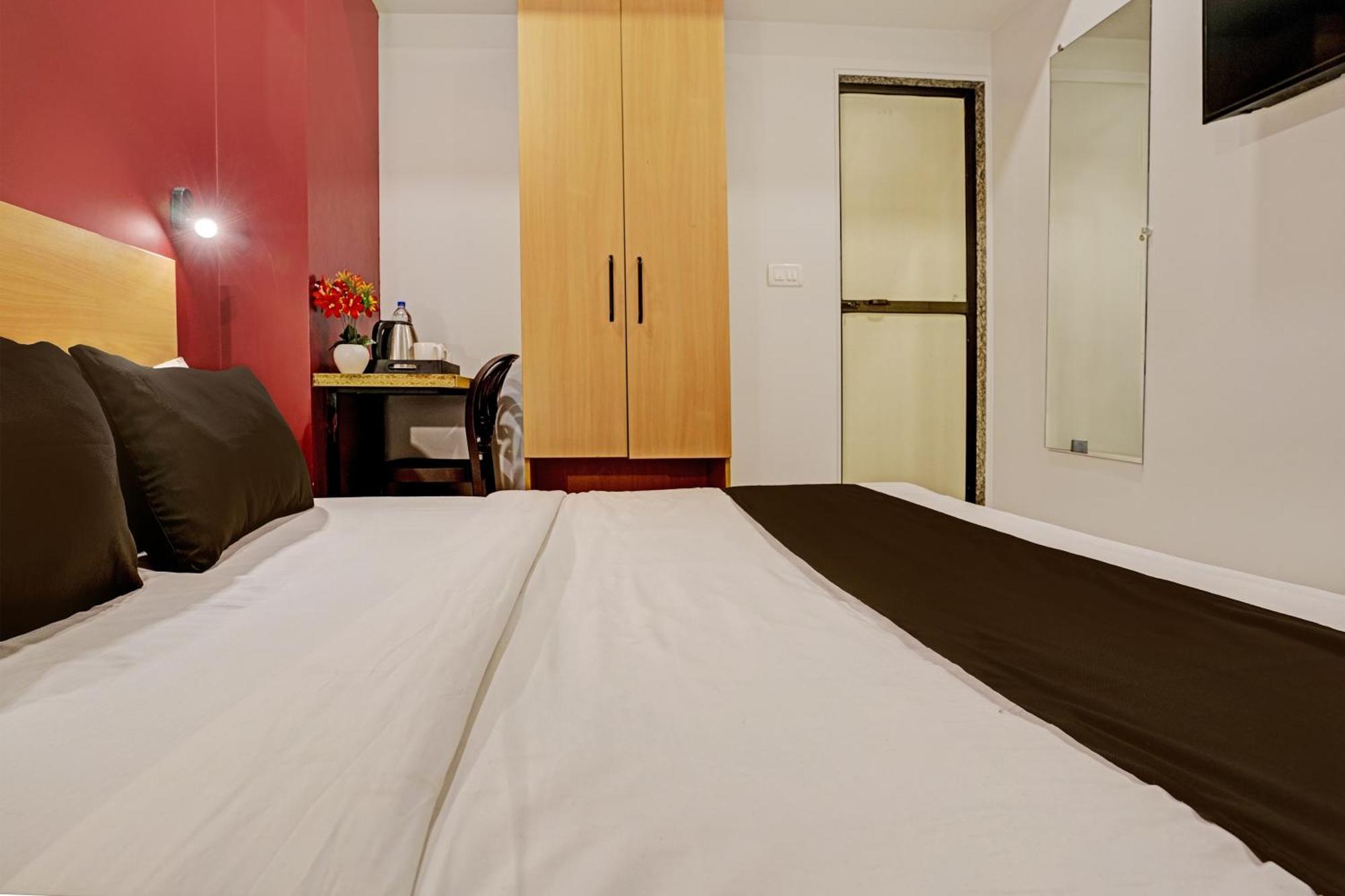 ซิลเวอร์คีย์ เอ็กเซกคิวทีฟ สเตย์ 40270 มหาปี Hotel นาวีมุมไบ ภายนอก รูปภาพ
