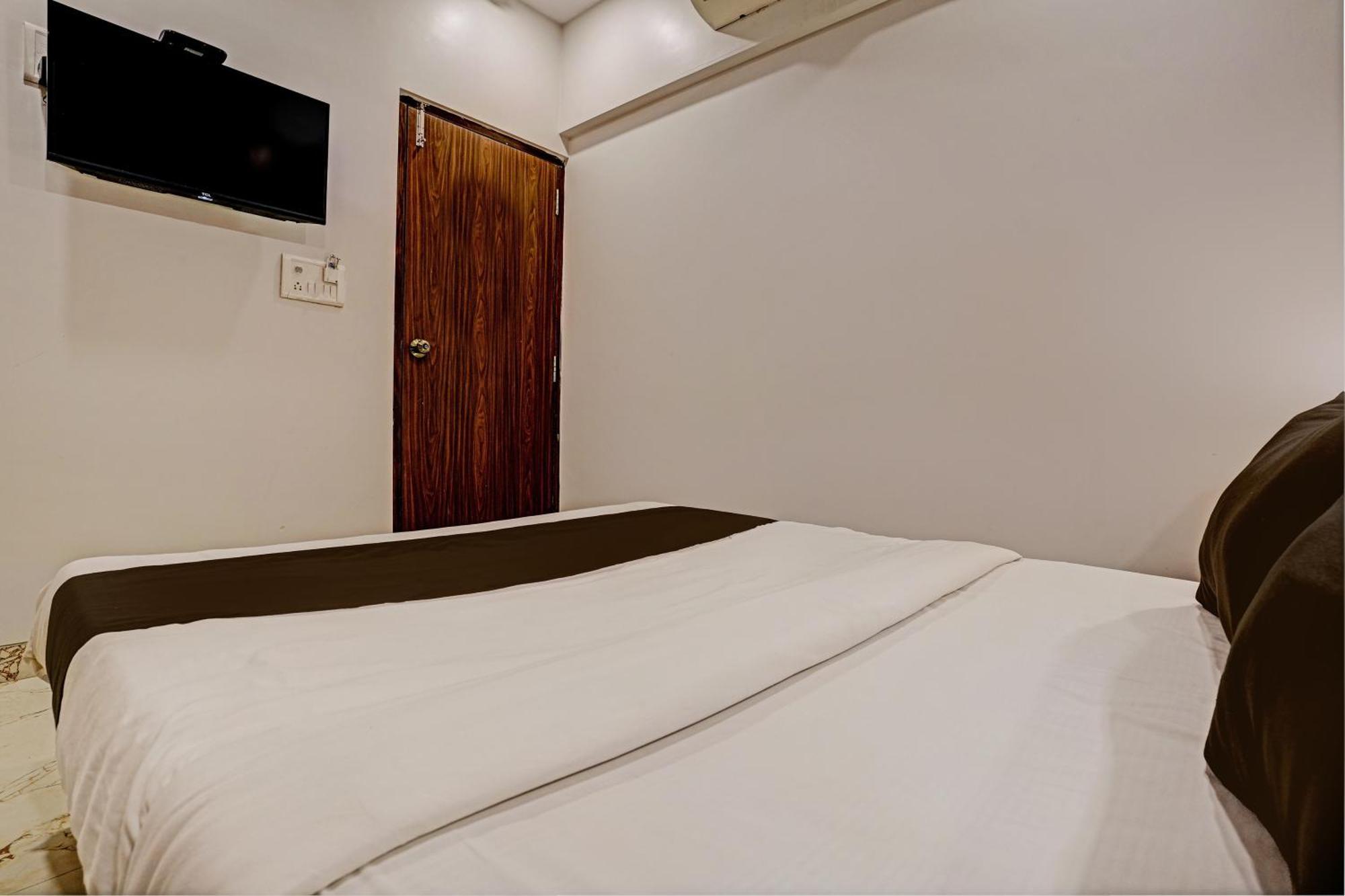 ซิลเวอร์คีย์ เอ็กเซกคิวทีฟ สเตย์ 40270 มหาปี Hotel นาวีมุมไบ ภายนอก รูปภาพ