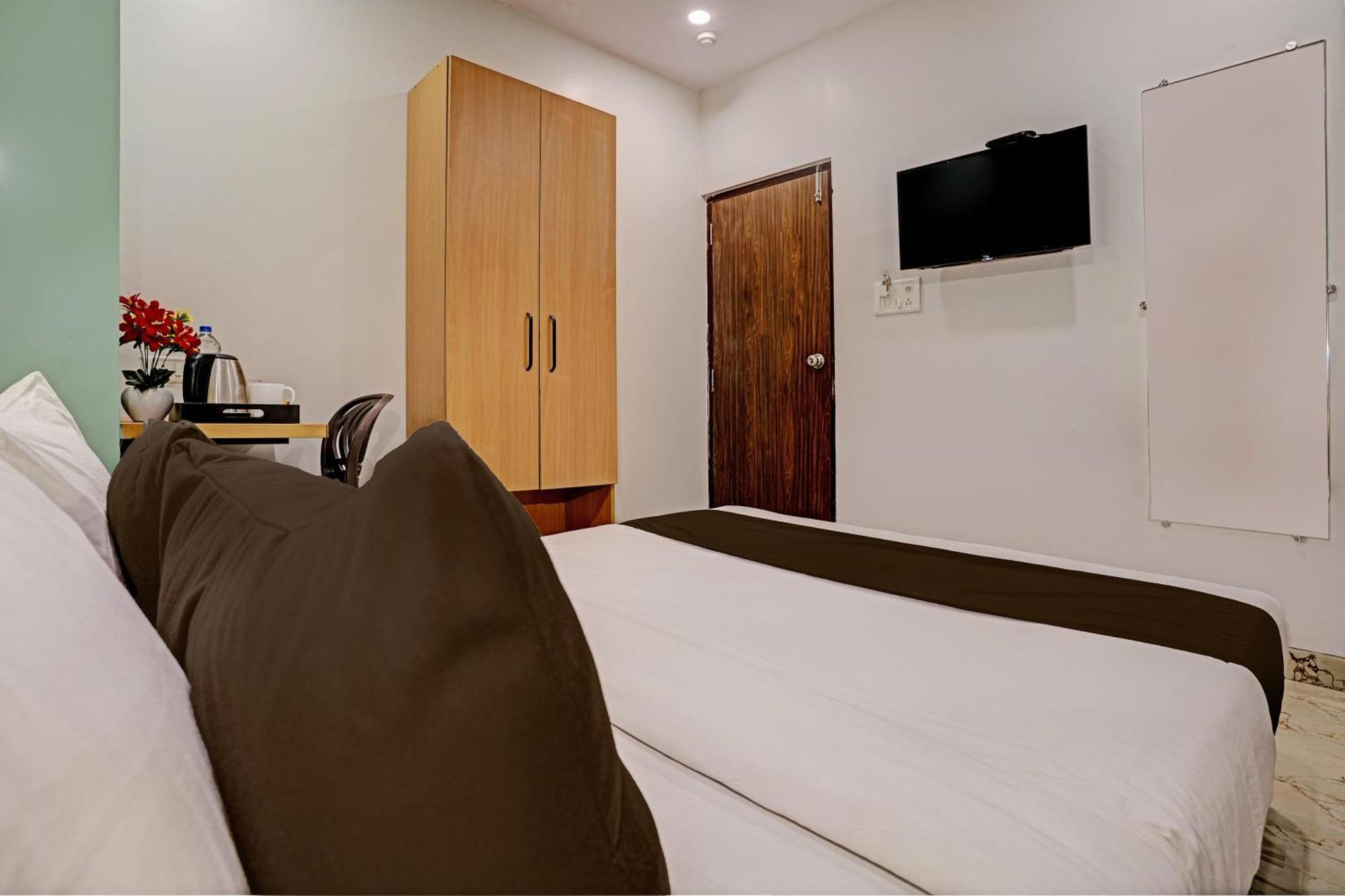 ซิลเวอร์คีย์ เอ็กเซกคิวทีฟ สเตย์ 40270 มหาปี Hotel นาวีมุมไบ ภายนอก รูปภาพ